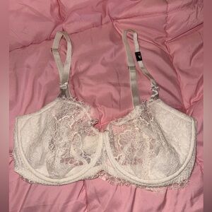 Victoria Secret - Dream Angel Lace Bra 38DD
